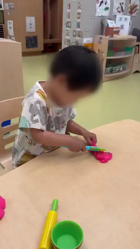 cut the playdough 
date: 2025-07-16