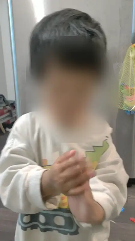 手指比 2 
date: 2025-09-05